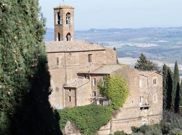 Montalcino, Tuscany 53024