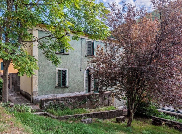 Capostrada, Tuscany 51100