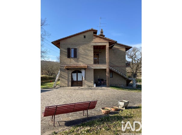 Casole d'Elsa, Tuscany 53031