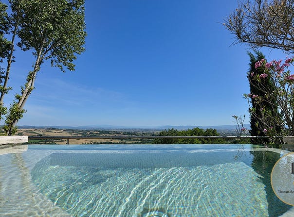 Montepulciano, Tuscany 53045