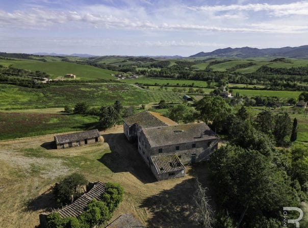 Volterra, Tuscany 56048