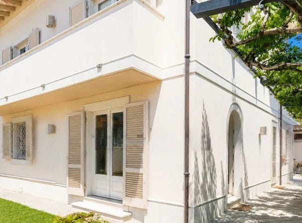 Forte dei Marmi, Tuscany 55042