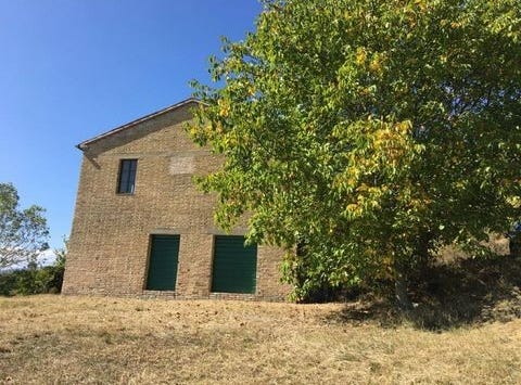Palmiano, Le Marche 63092