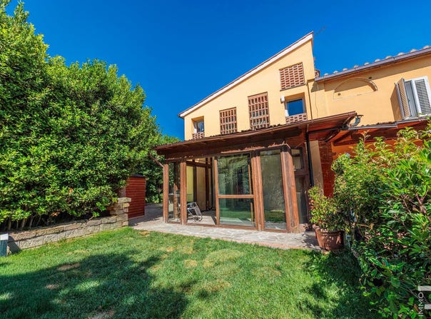 Vinci, Tuscany 50059