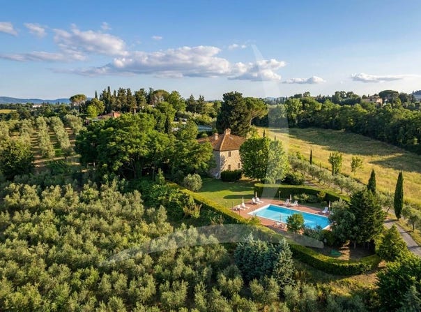 Siena, Tuscany 53100