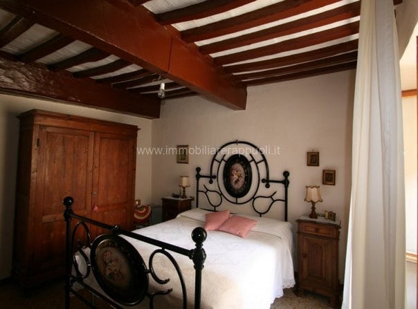 Trequanda, Tuscany 53020