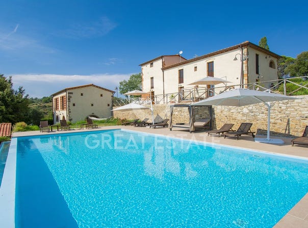 Palaia, Tuscany 56036