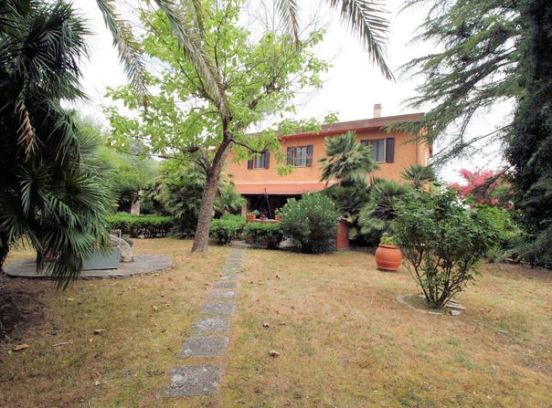 Fauglia, Tuscany 56043