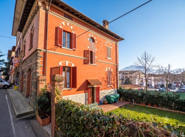 Barga, Tuscany 55051