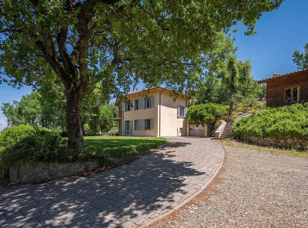 Arezzo, Tuscany 52100