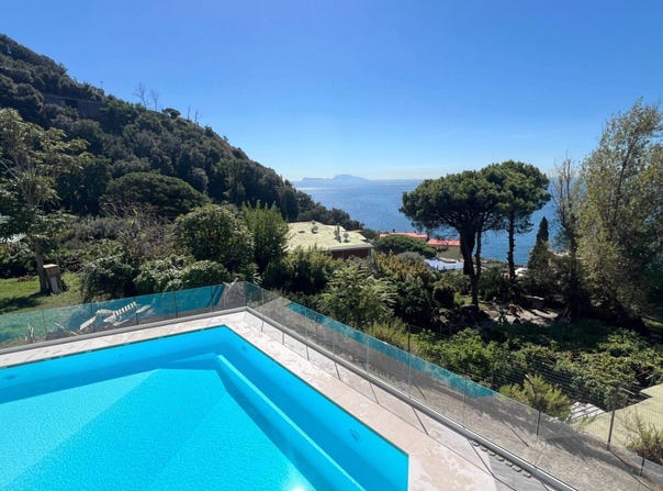 Pozzuoli, Campania 80078