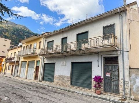 Bojano, Molise 86021
