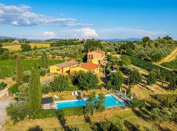 Siena, Tuscany 53100