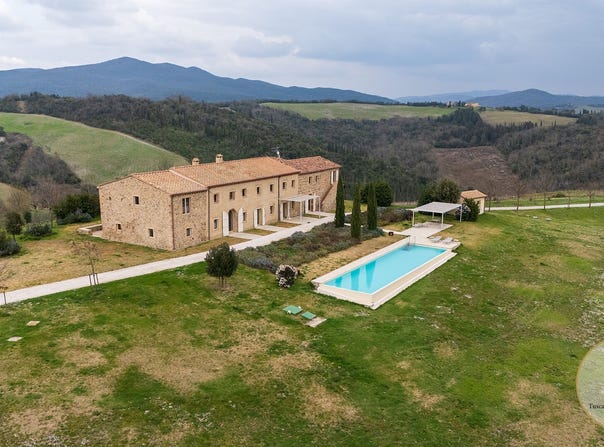 Volterra, Tuscany 56048