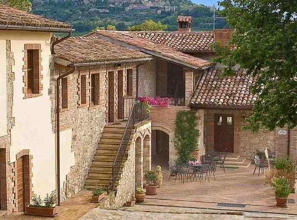 Todi, Umbria 06059