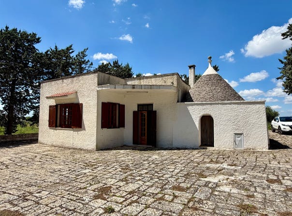 Cisternino, Apulia 72014