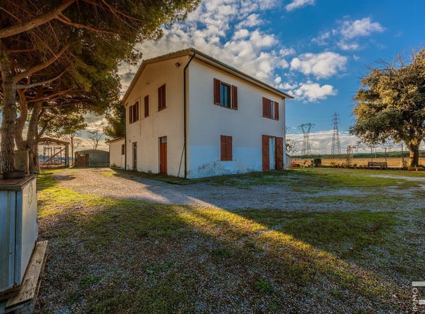 Campiglia Marittima, Tuscany 57021