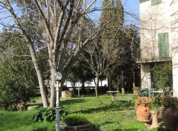 Capannoli, Tuscany 56033