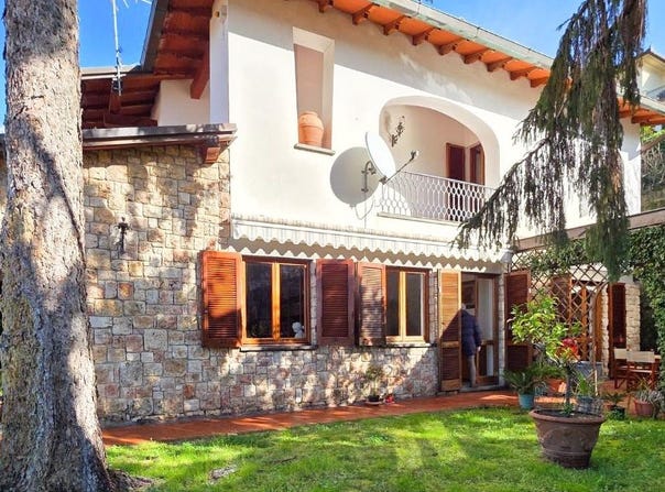 Massa, Tuscany 54100