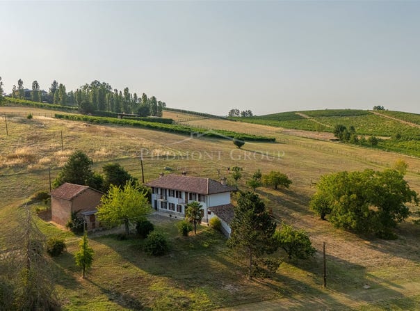 Moasca, The Piedmont 14050