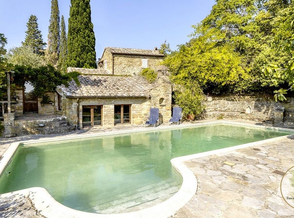 Cortona, Tuscany 52044