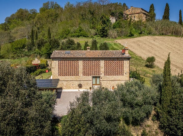San Gimignano, Tuscany 53030