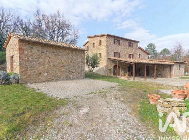 Monticiano, Tuscany 53015