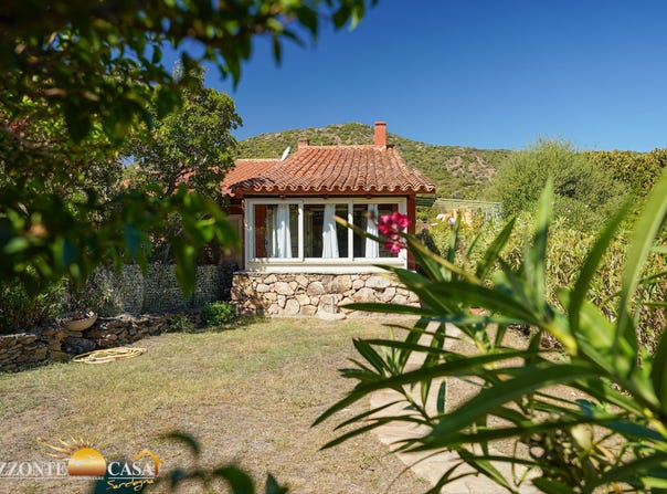 Budoni, Sardinia 08020