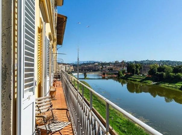 Florence, Tuscany 50144