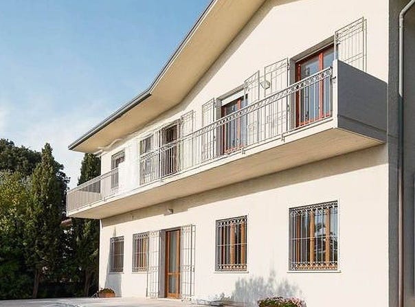 Forte dei Marmi, Tuscany 55042