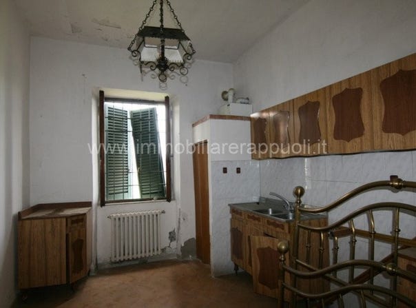 Asciano, Tuscany 53041