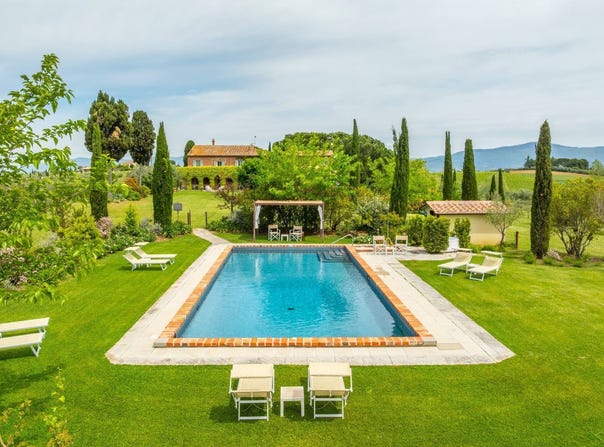 Cortona, Tuscany 52044