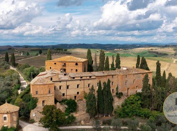 Montalcino, Tuscany 53024