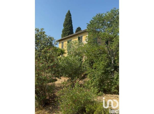 Bucine, Tuscany 52020