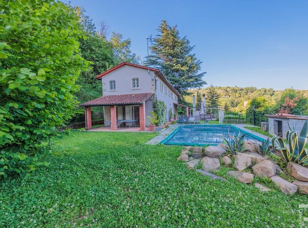 Buggiano, Tuscany 51011