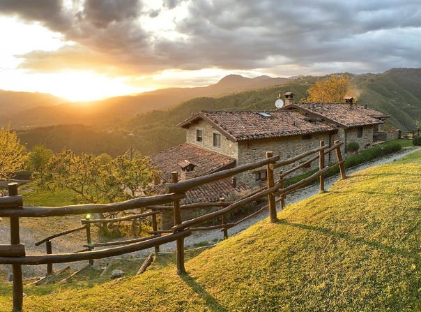 Lucca, Tuscany 55100