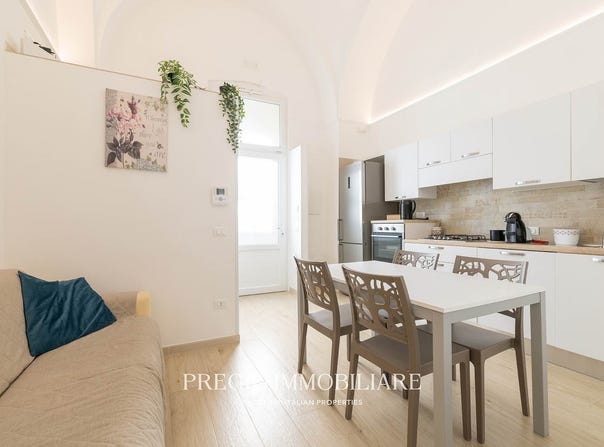 Monopoli, Apulia 70043