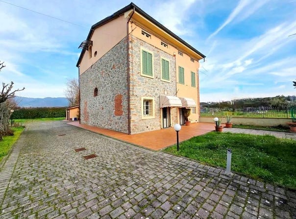 Porcari, Tuscany 55016