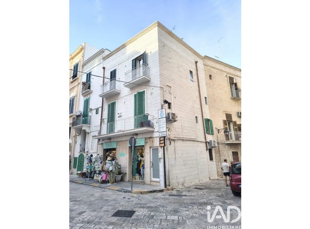Monopoli, Apulia 70043
