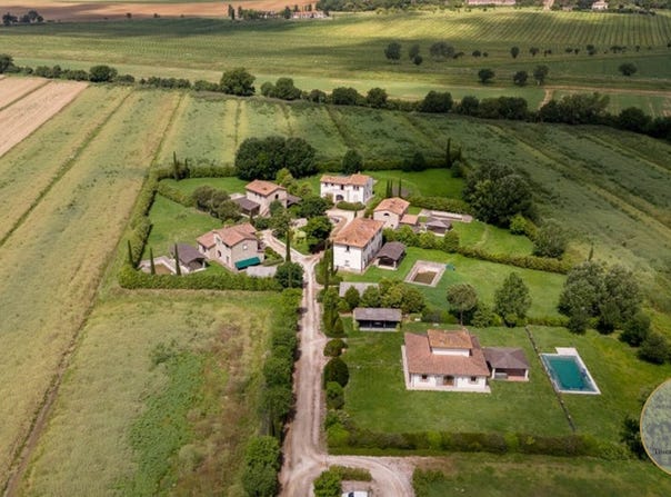 Cortona, Tuscany 52044