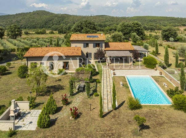 Roccastrada, Tuscany 58036