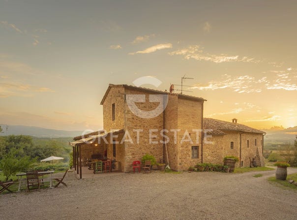 Colle di Val d'Elsa, Tuscany 53034