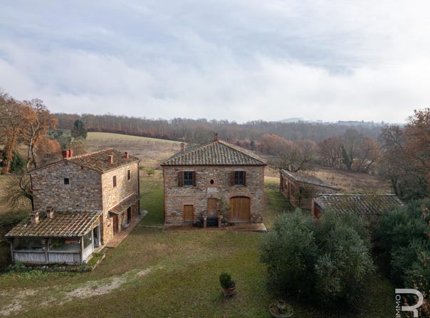 Lucignano, Tuscany 52046