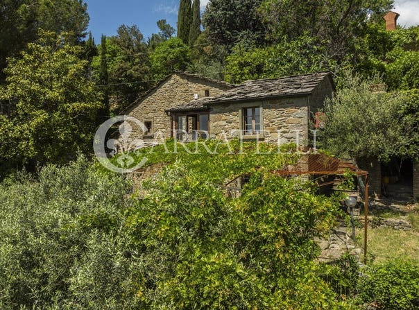 Cortona, Tuscany 52044