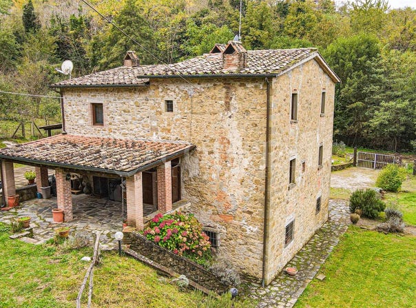 Monterchi, Tuscany 52035