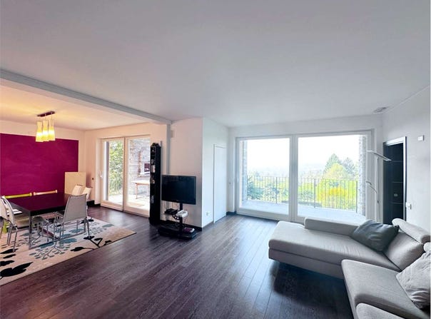 Varese, Lombardy 21100