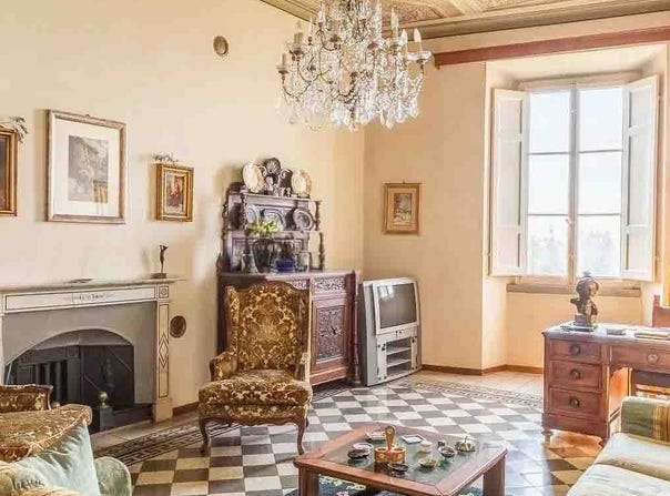 Cortona, Tuscany 52044