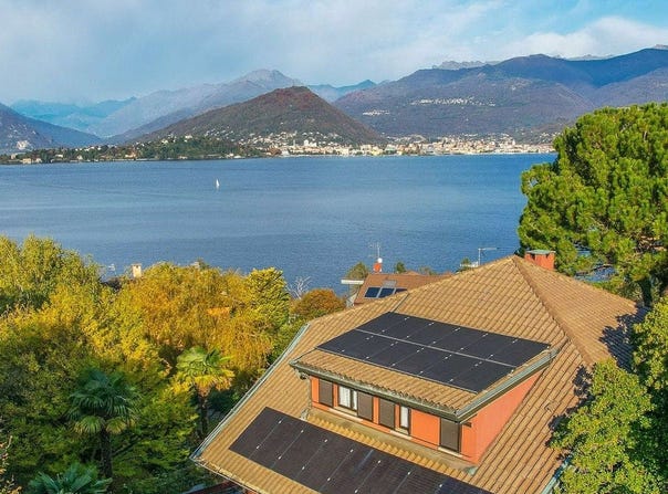 Laveno, Lombardy 21014