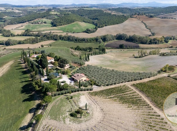 Montalcino, Tuscany 53024