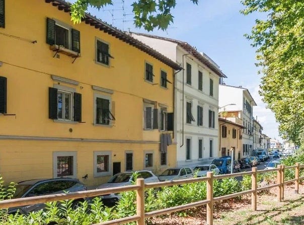 Florence, Tuscany 50142